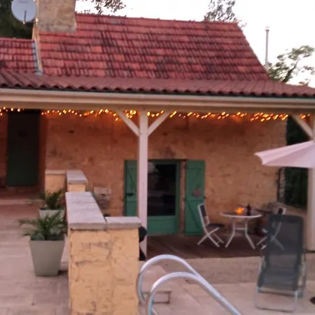 Le Petit Verger בית נופש Milhac